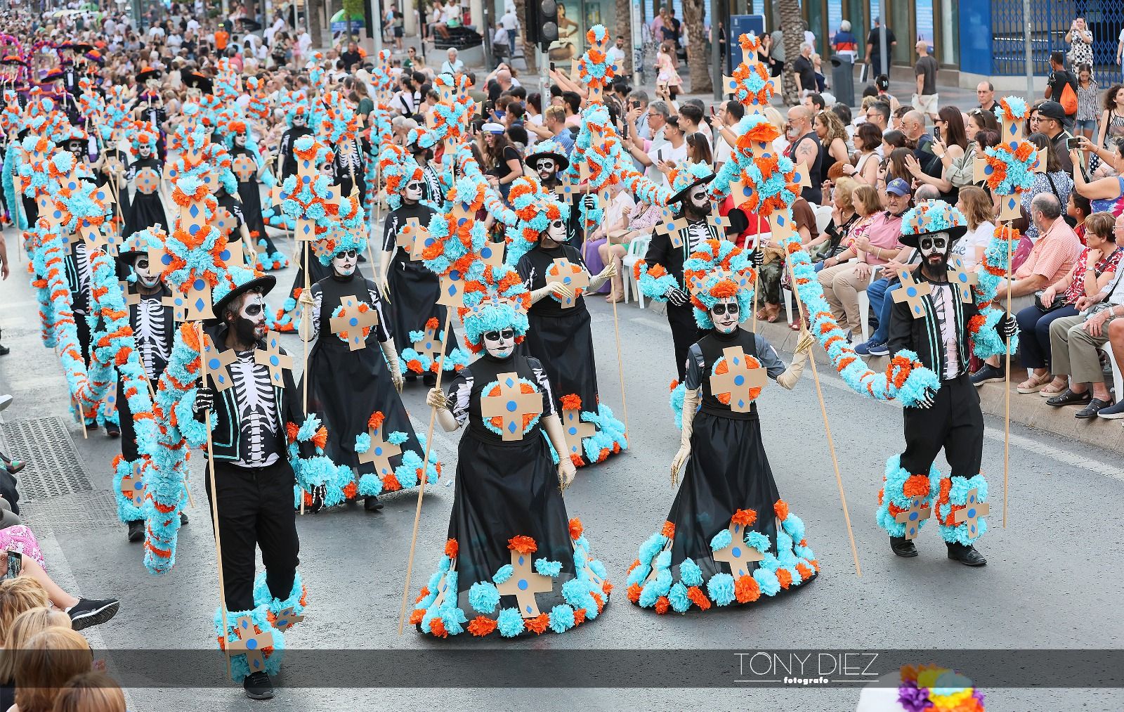 Estos son los premios del Desfile del Ninot de las Hogueras de San Juan de Alicante 2025