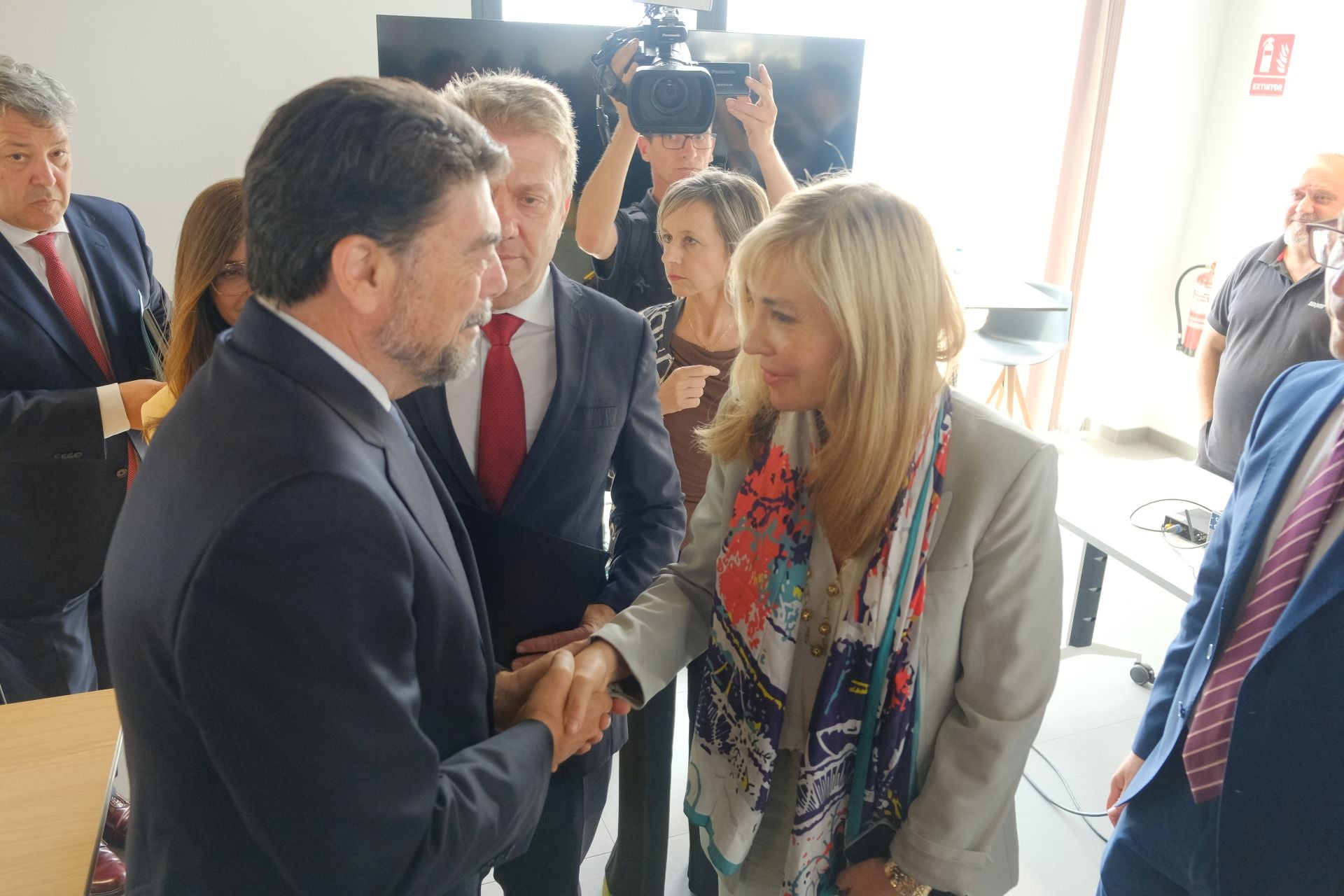 La presidenta del Supremo y del CGPJ inaugura en Alicante las XXXIII Jornadas de Decanos de España