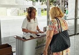 Punto informativo instalado en dependencias del Ayuntamiento.