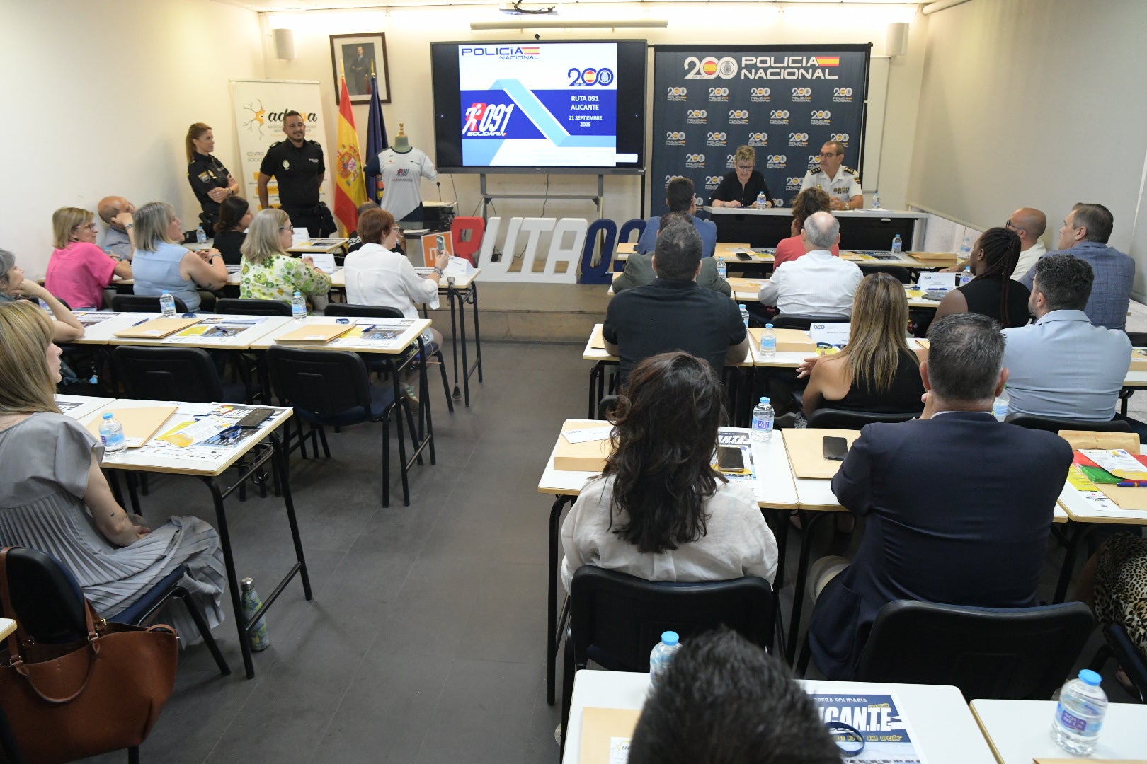 Imágenes de la presentación de la 4º edición de RUTA 091 en Alicante