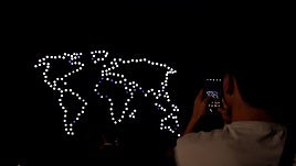 Espectáculo de drones.