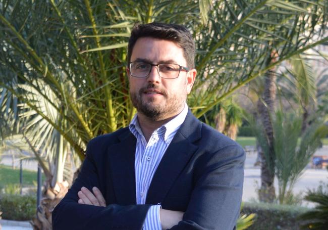 Professor Joaquín Silvestre.