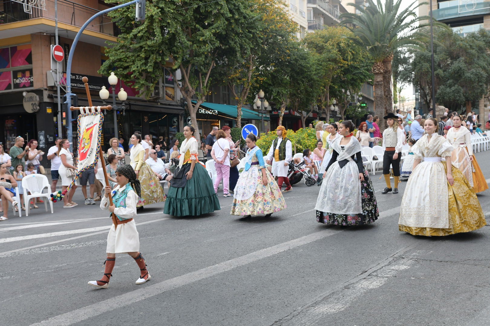 La Entrada de Bandas de las Hogueras 2025, en imágenes
