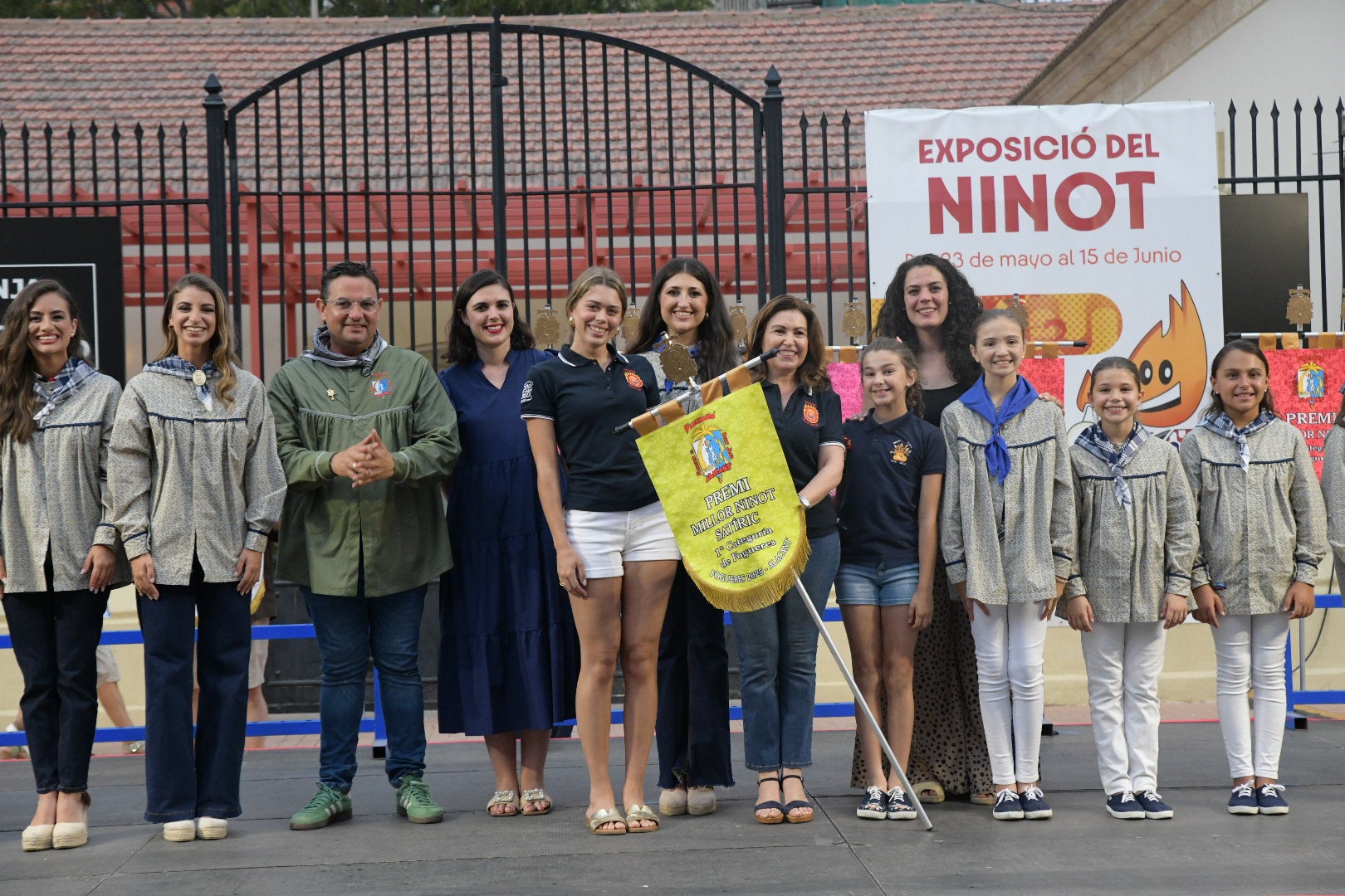 La entrega de premios de la exposición del ninot, en imágenes