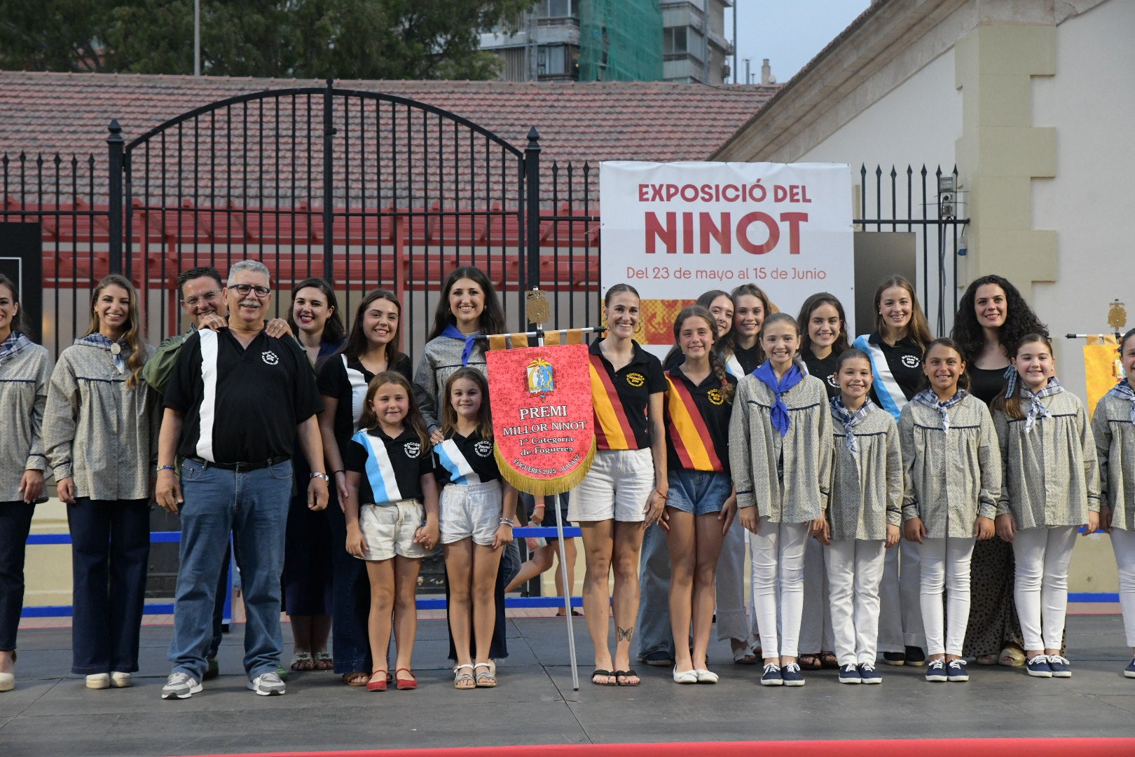 La entrega de premios de la exposición del ninot, en imágenes