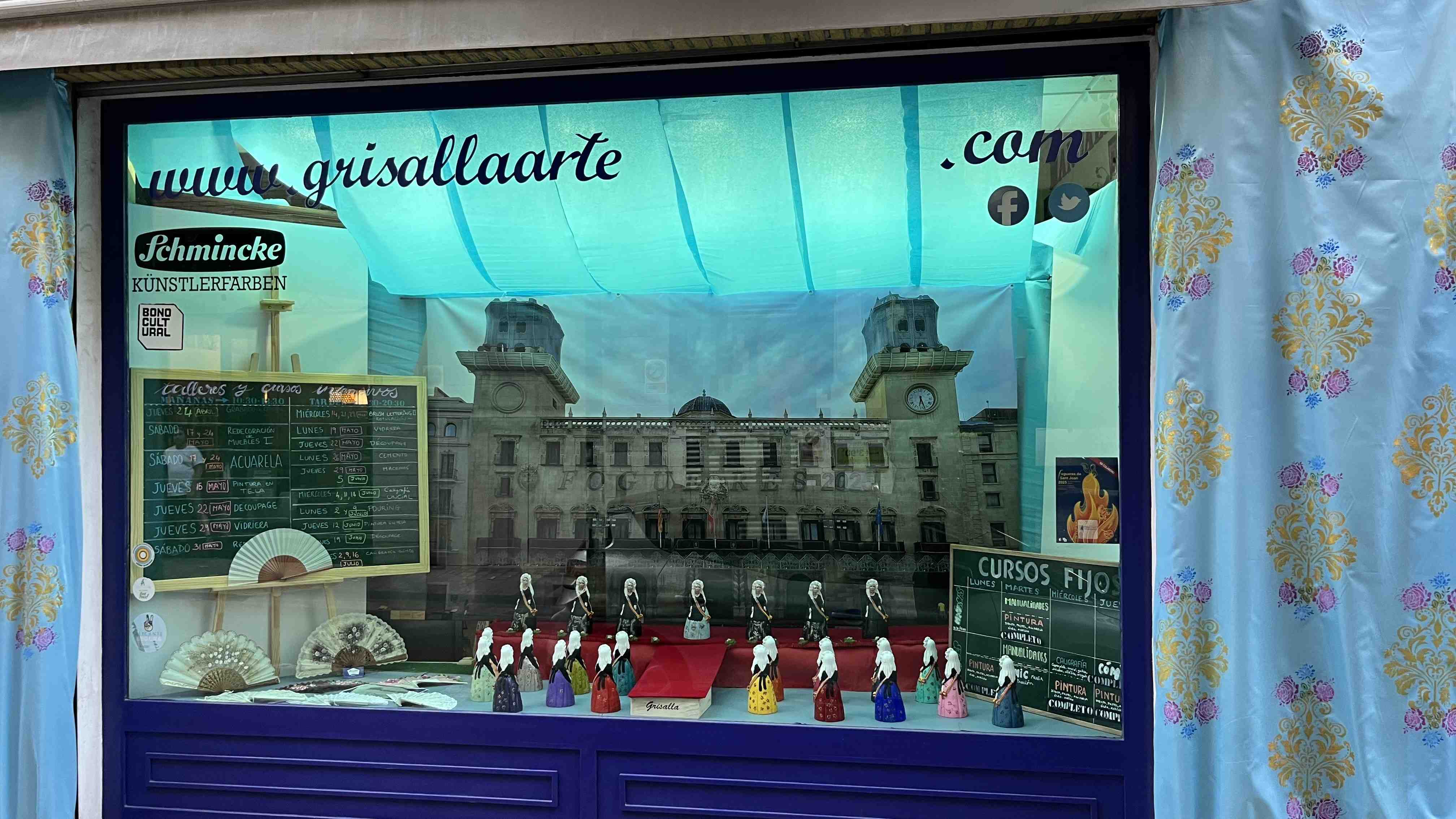 Estos son los comercios de Alicante finalistas en el concurso de Hogueras