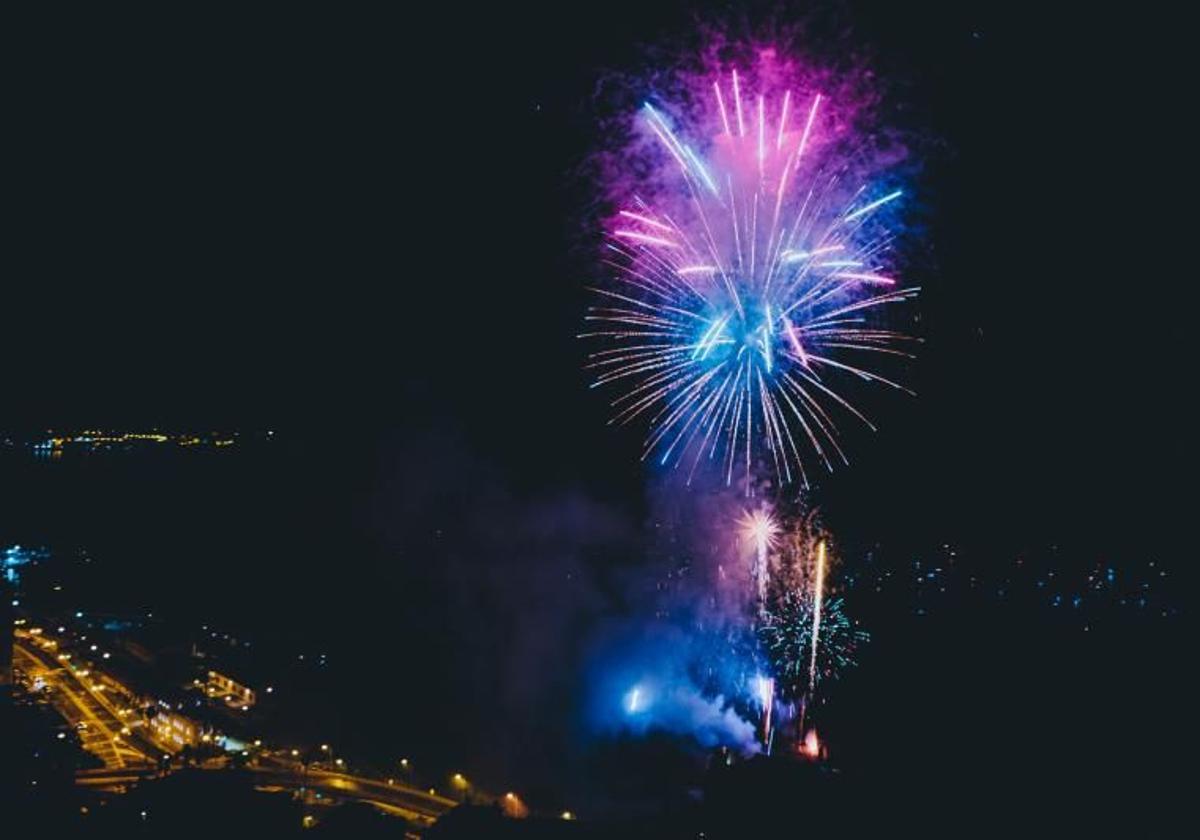 Fireworks launched from Cocó Beach.