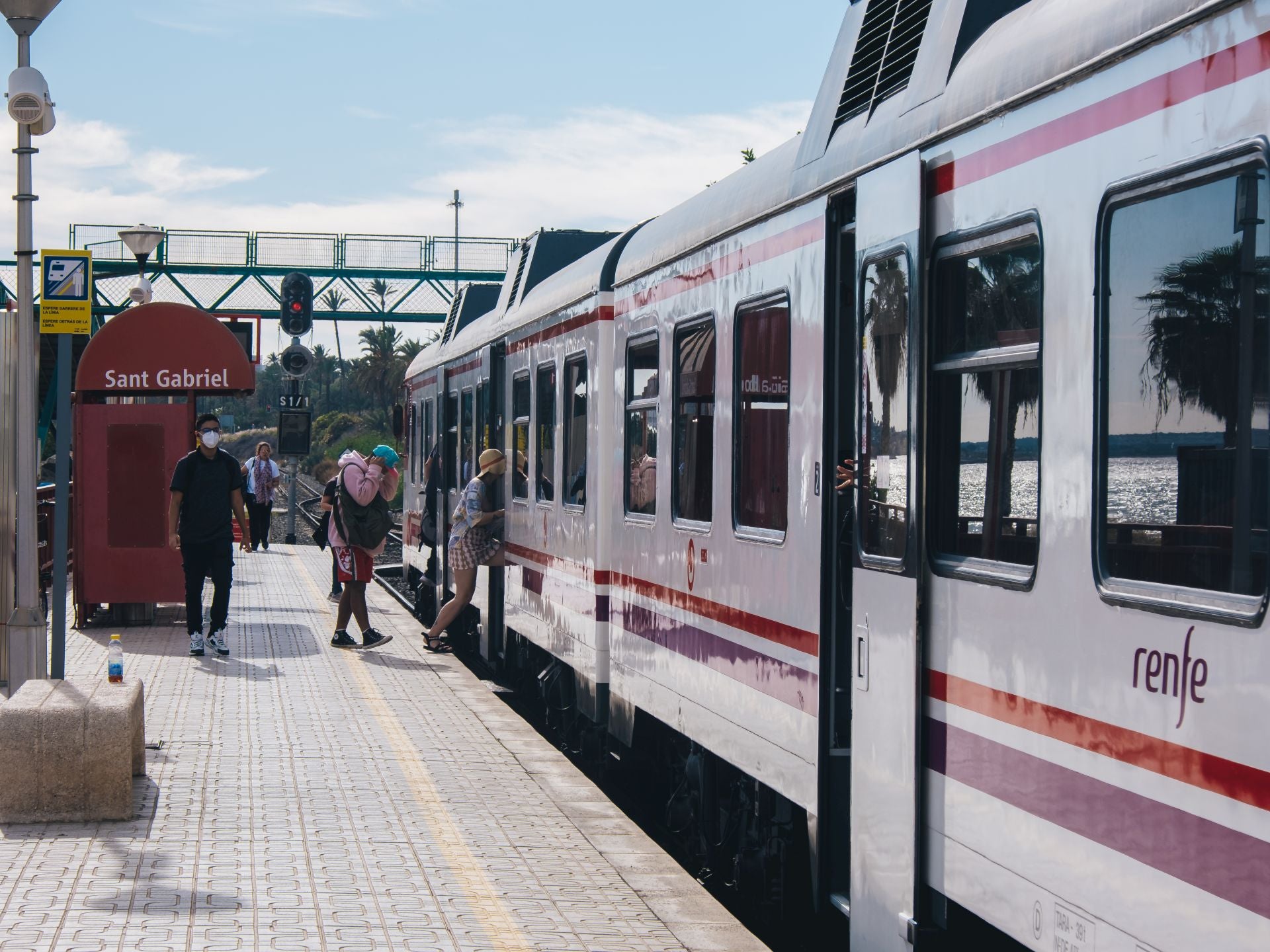 Commuter train in Alicante.