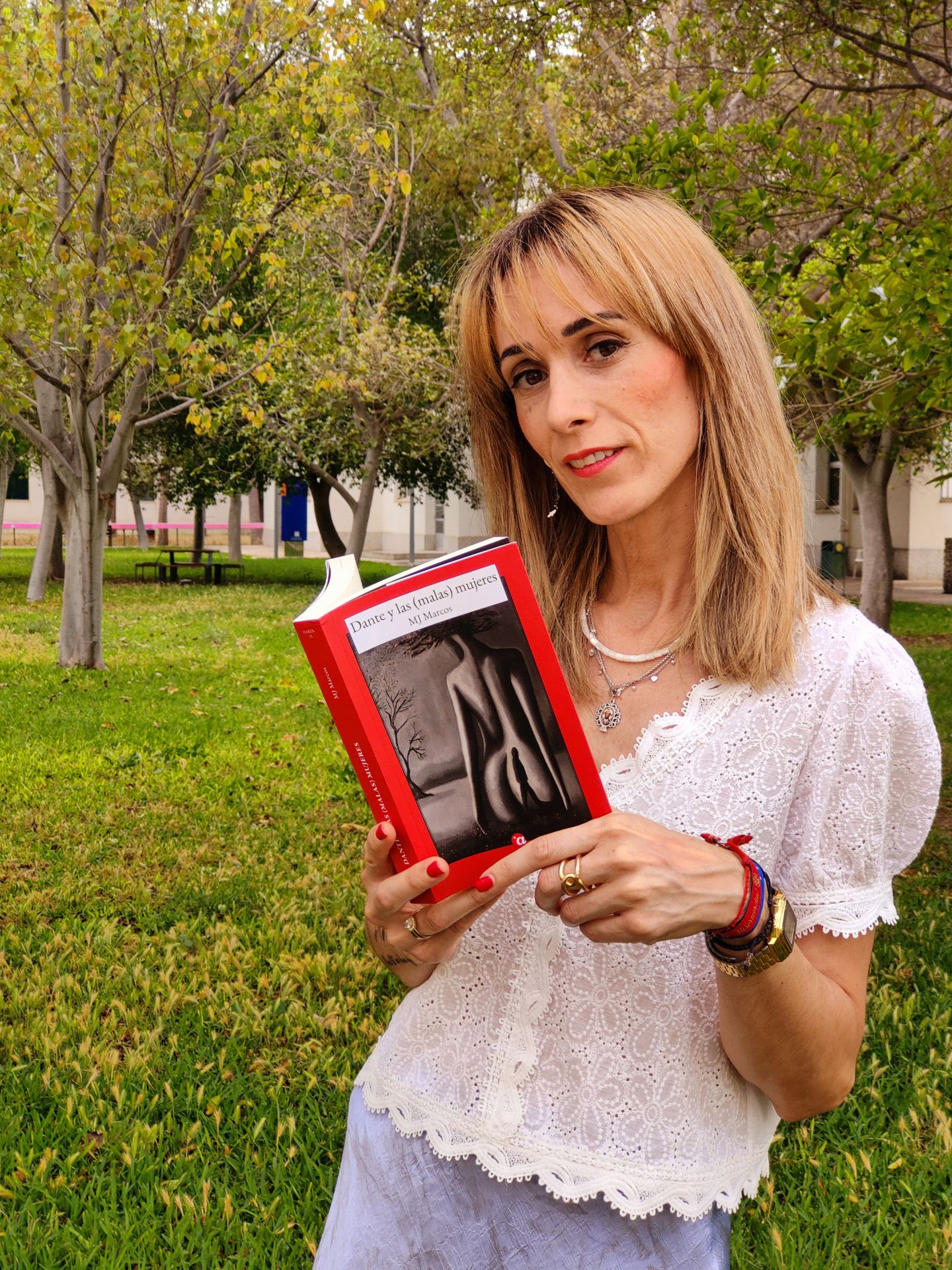 Alicante Writer And Journalist Mar a Jos Marcos Releases Her New Novel Alicante Writer And Journalist Mar a Jos Marcos Releases Her New Novel