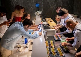 Exhibición del chef en el nuevo espacio gastronómico.
