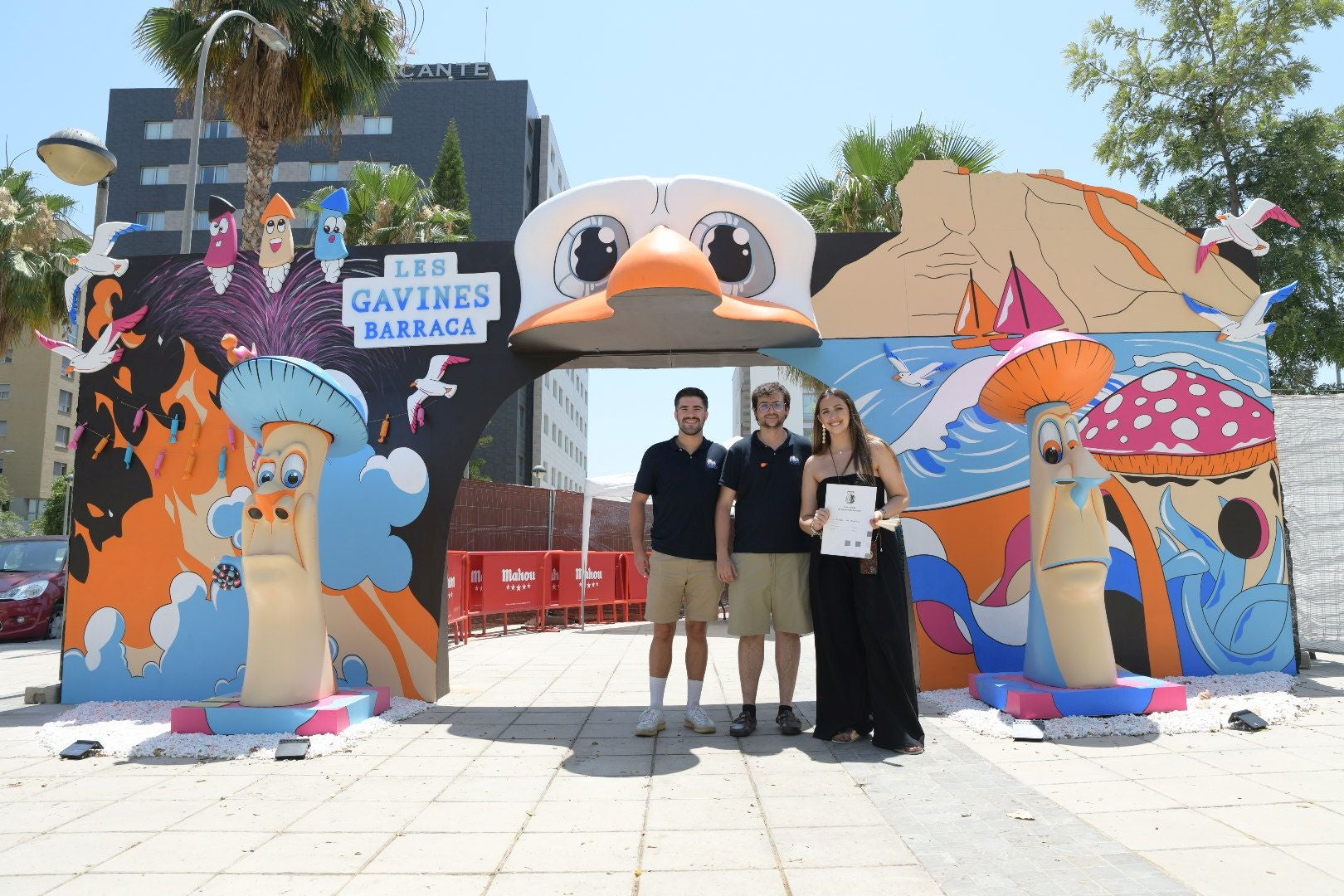 Todas las barracas que han optado a la portalada más alicantina de TodoAlicante