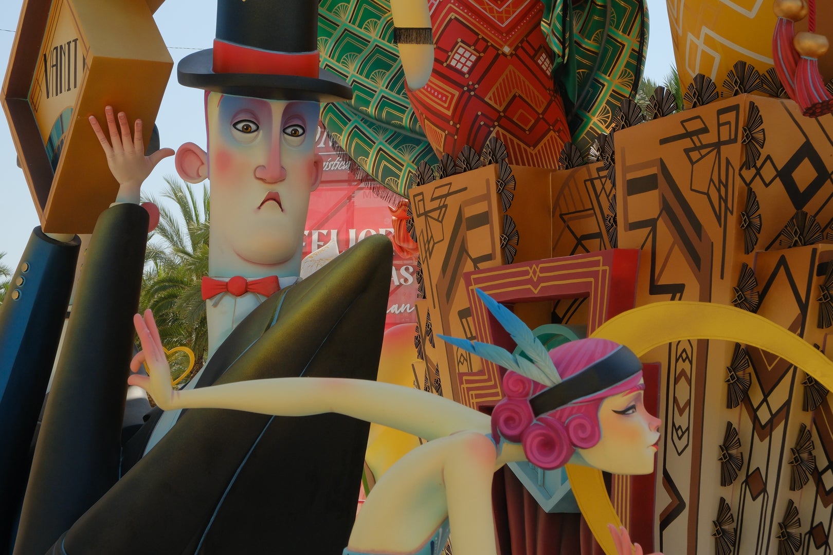Una visita por &#039;Vanity&#039;, el primer premio de las Hogueras de Alicante