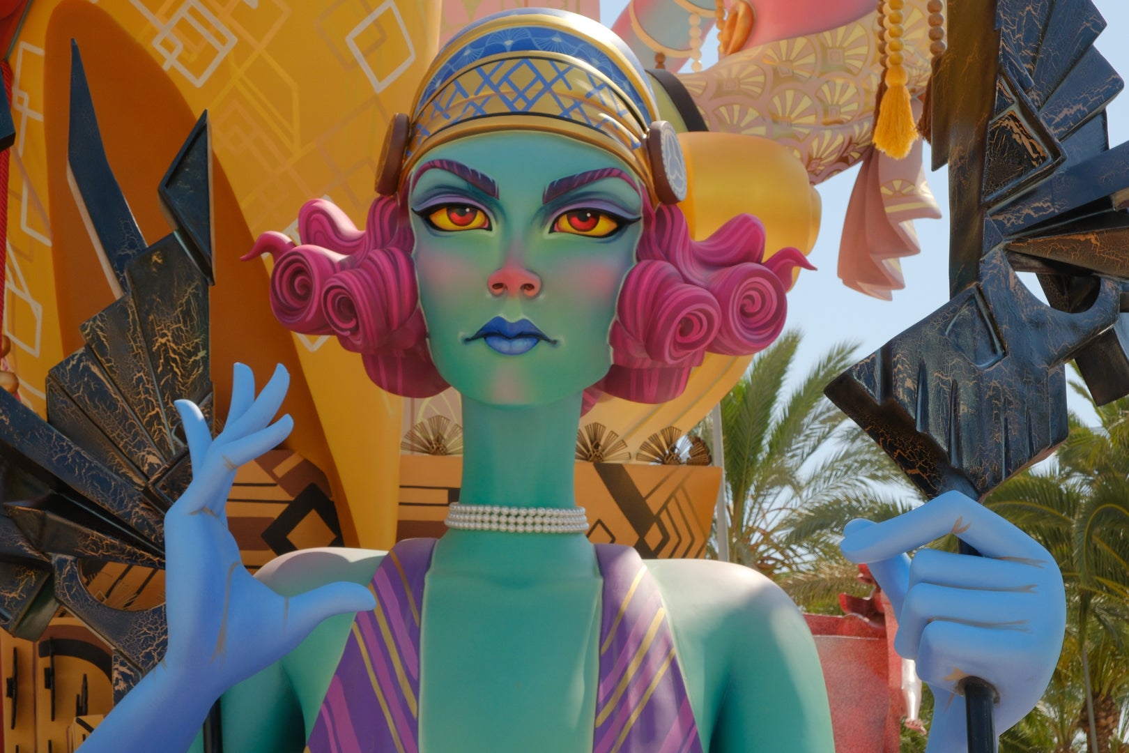 Una visita por &#039;Vanity&#039;, el primer premio de las Hogueras de Alicante