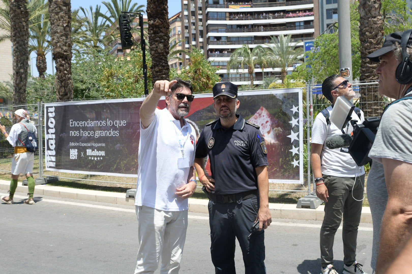 La mascletà de Mediterráneo este 22 de junio, foto a foto