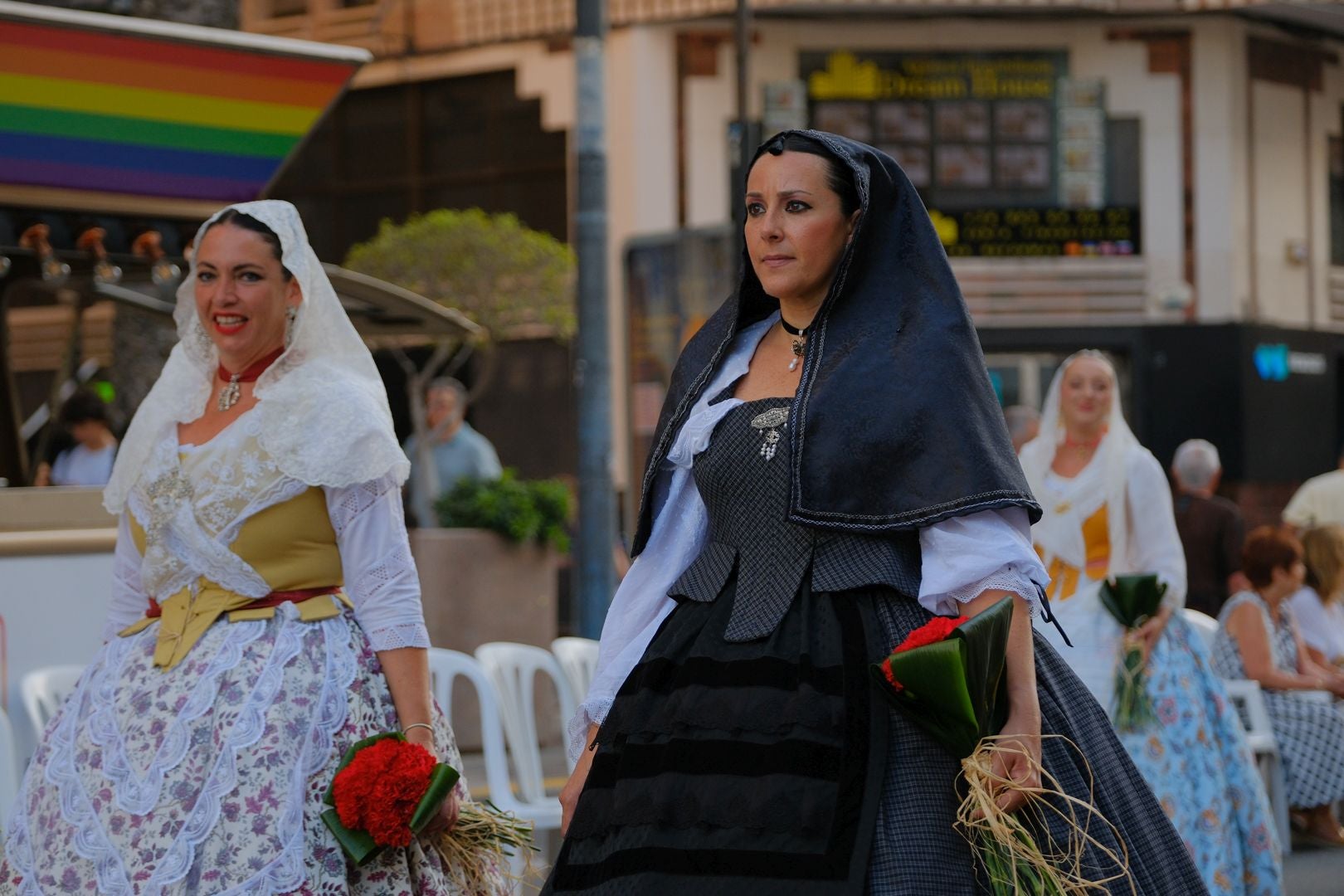 Las Hogueras cumplen con la patrona de Alicante
