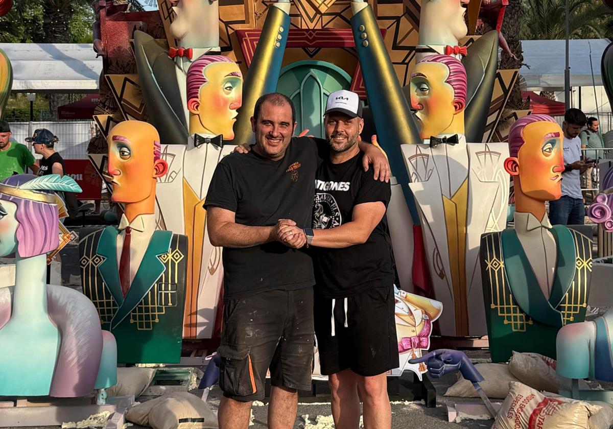 Paco Torres with the president of Baver-Els Antigons, Iván Gómez.
