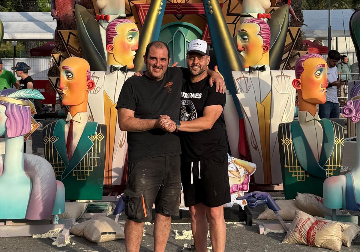 Imagen principal - Paco and Iván, the golden duo of the 2025 Hogueras: "The first prize was a tremendous joy, it was hard to win"