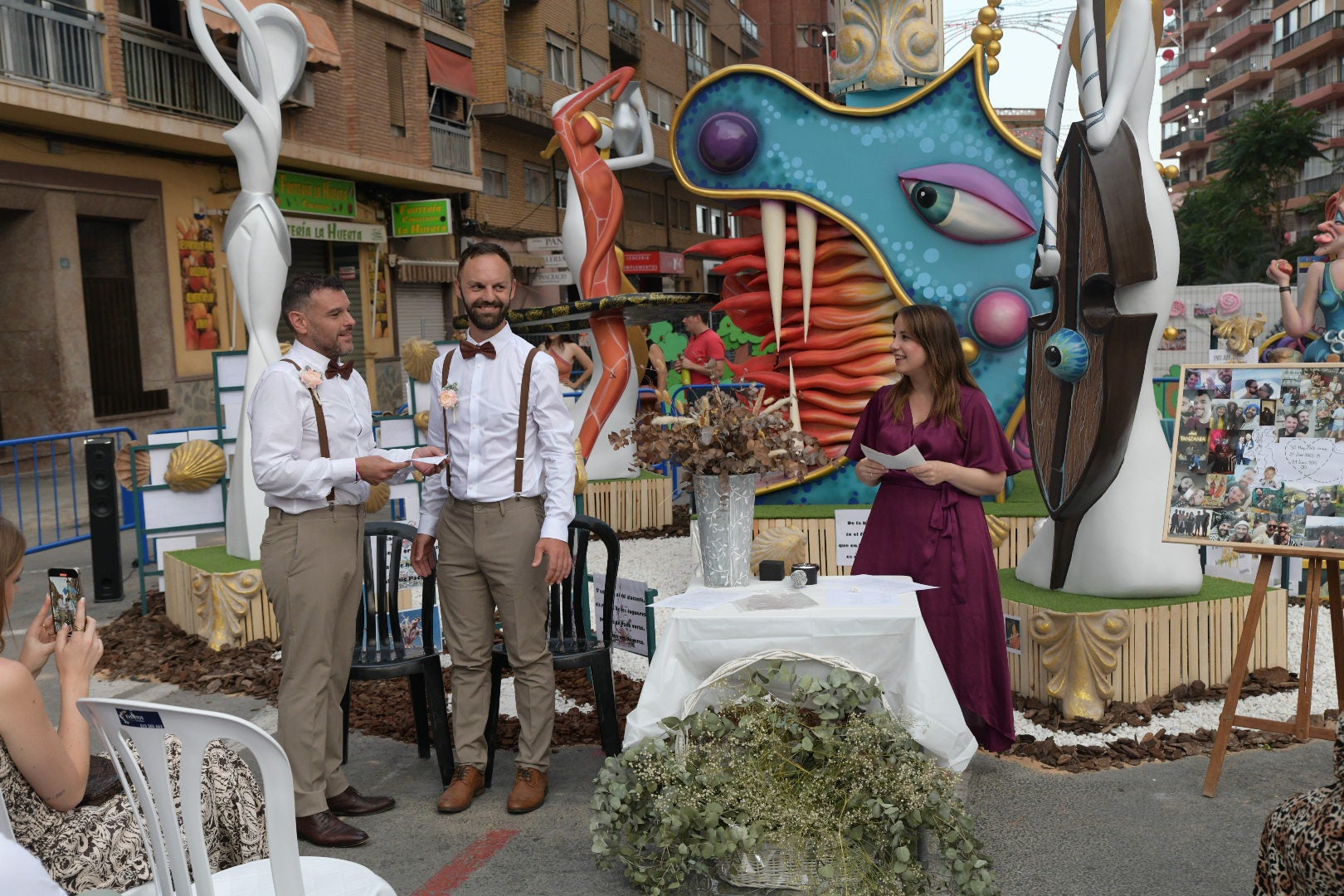 La hoguera como testigo de una boda en Alicante