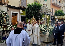 Procesión del Corpus por las calles de Villajoyosa.