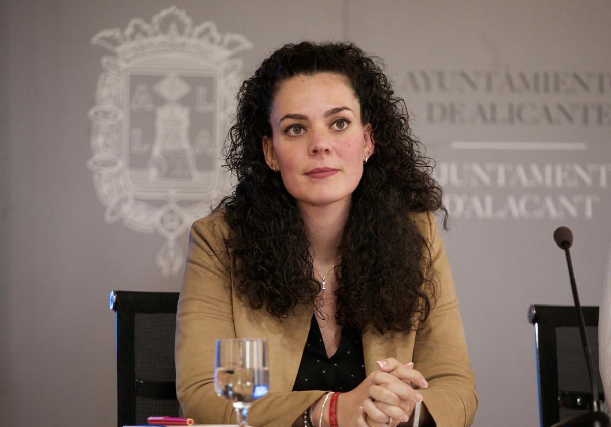 Cristina Cutanda, en el Ayuntamiento de Alicante.