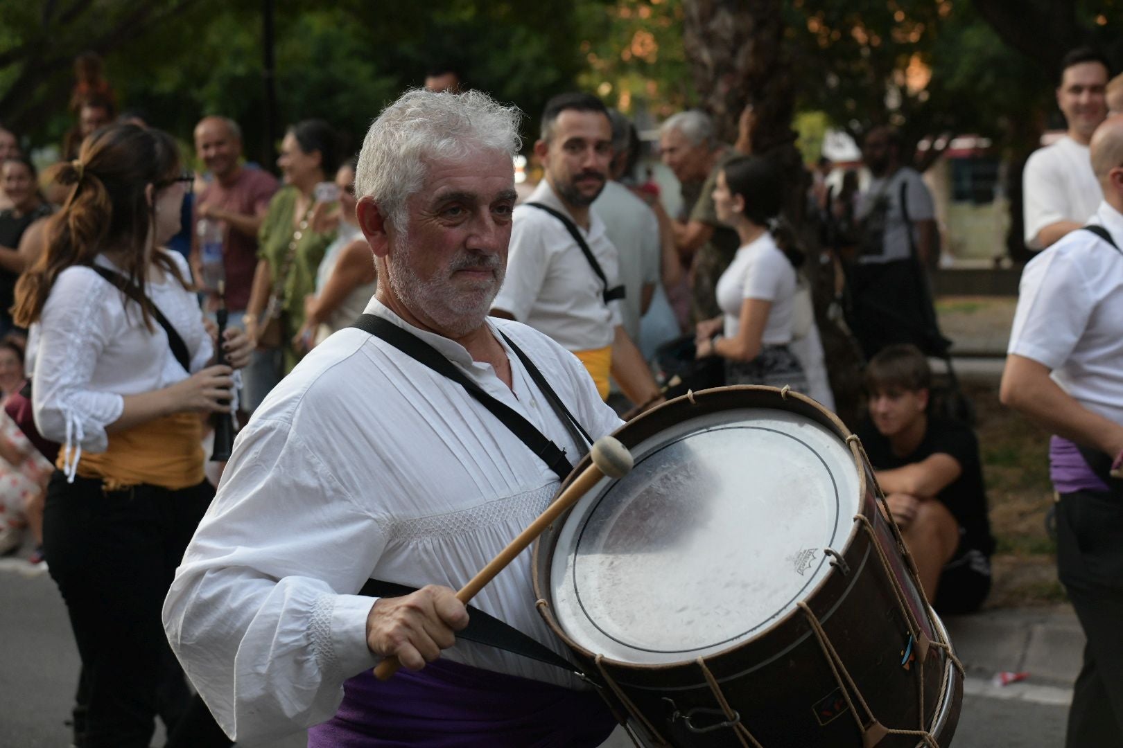 El Coso Multicolor pone fin a las Hogueras de Alicante 2025