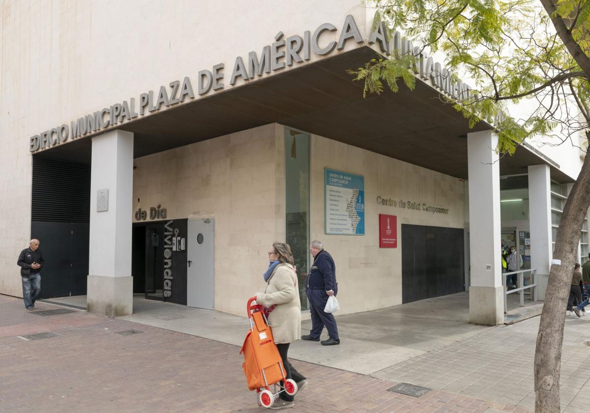 Campoamor Health Centre in Alicante.