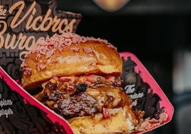 'Multiorgásmica X3' en The Champions Burger.