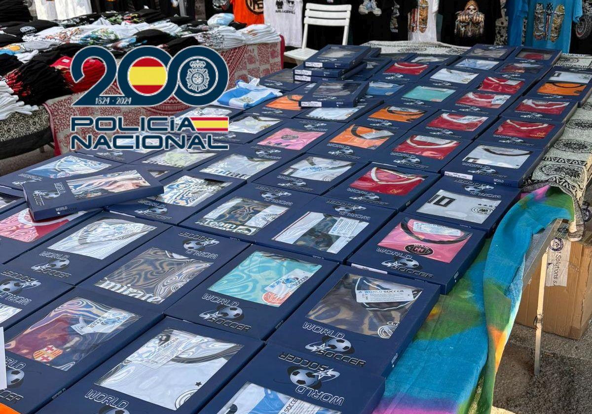 Camisetas falsificadas.