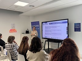 Mari Carmen de España en la presentación de los 'hubs' de empleabilidad.