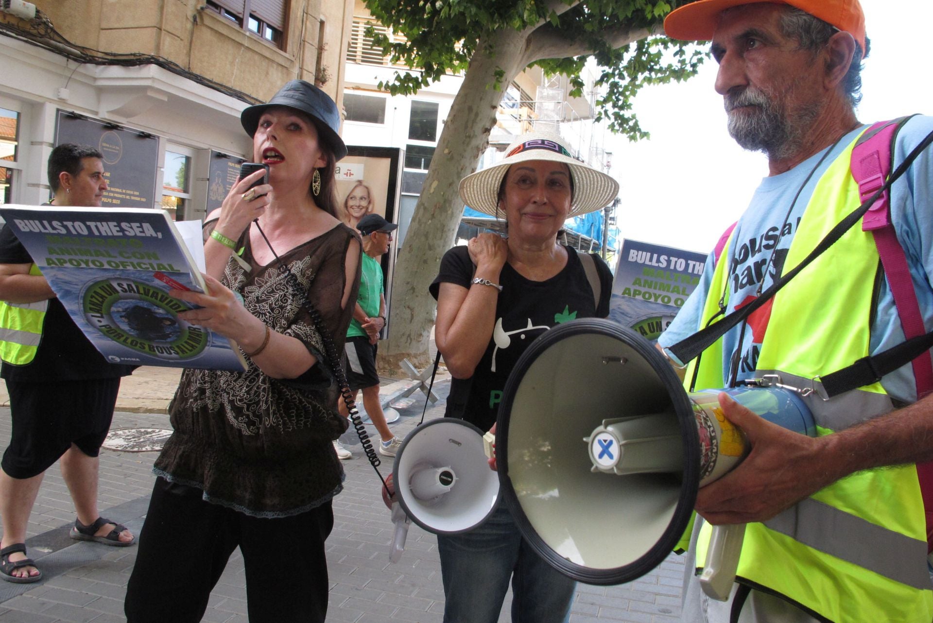 Protestas en Dénia contra els 'Bous a la mar'