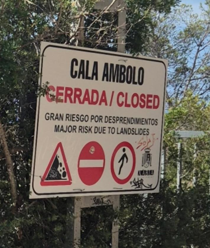 Imagen secundaria 2 - Imágenes de la intervención policial.