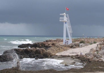 Five Beaches in Alicante Province Closed Due to Severe Storm