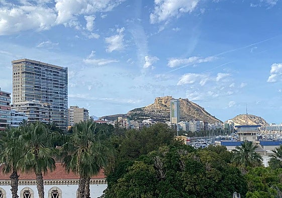 El castilo de Santa Bárbara en una imagen de archivo.