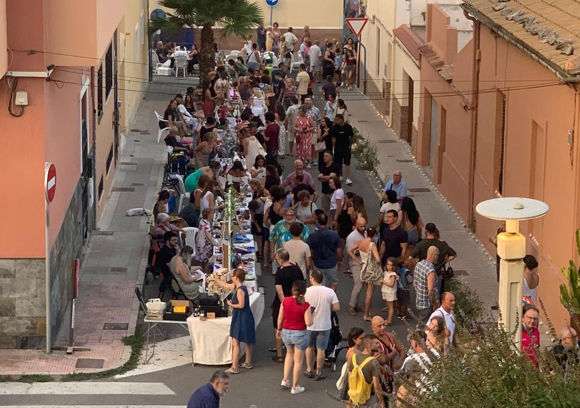 Residents of San Gabriel celebrate the centenary of the arrival of electricity to the neighbourhood.
