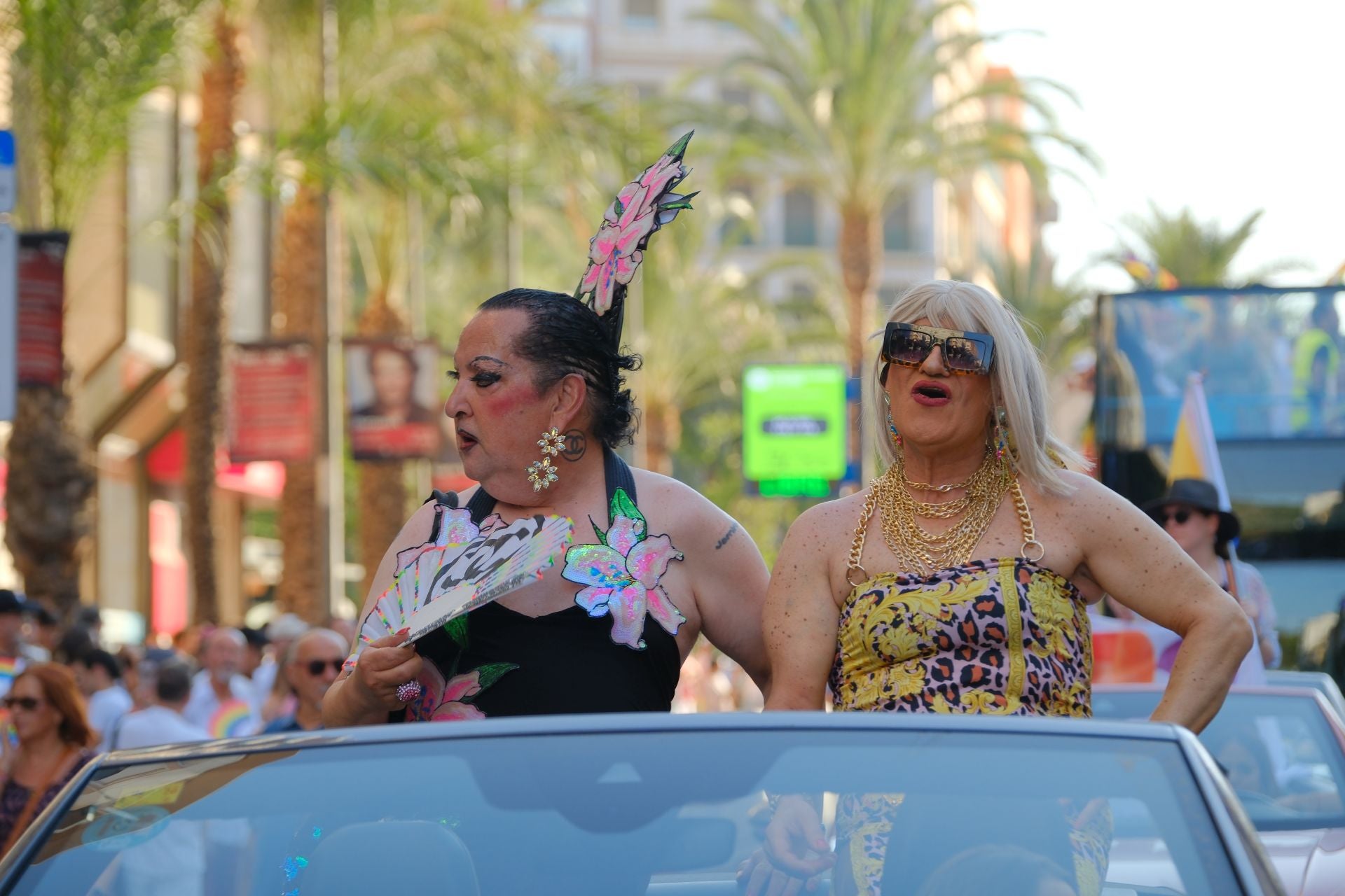 Alicante celebra el Orgullo entre fiesta y reivindicación