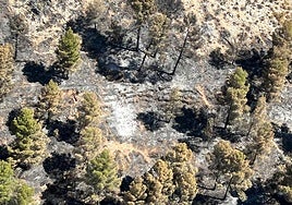 Así se ve el incendio de Ibi a vista de pájaro