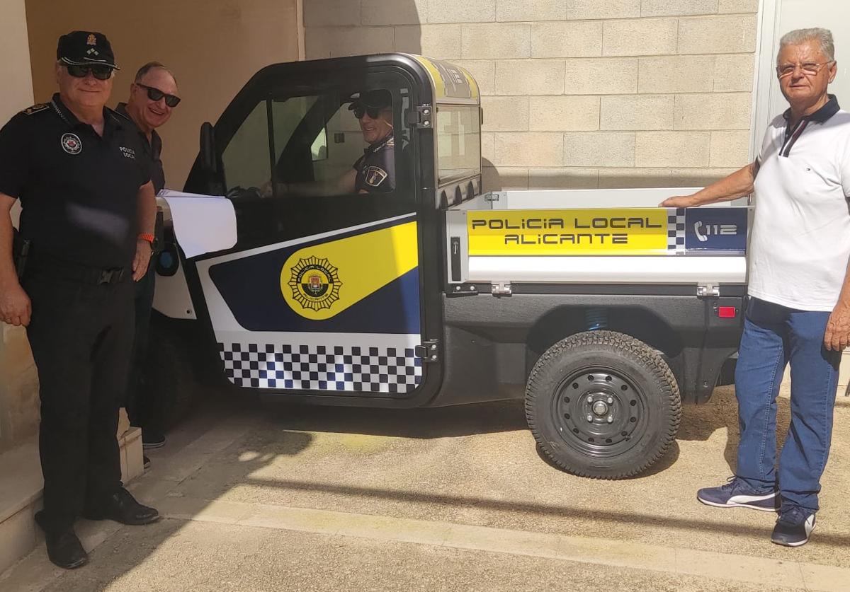 Presentation of the van on the island.