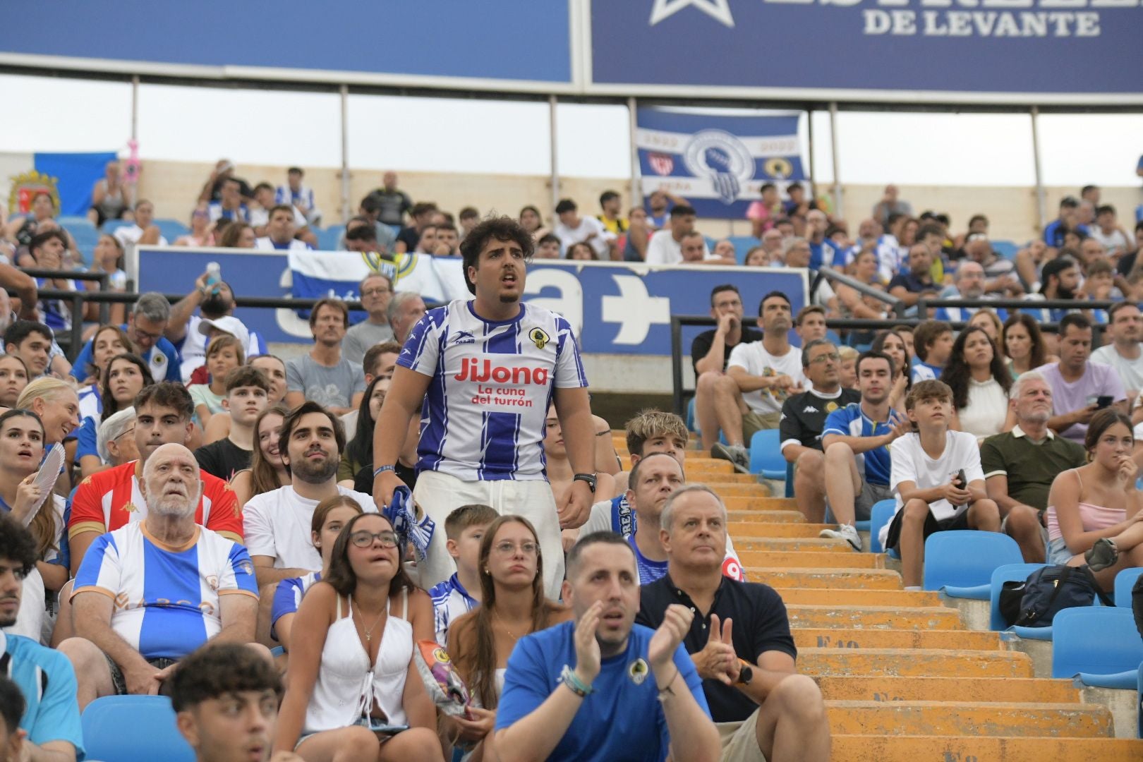 Derbi de alta tensión en el Rico Pérez