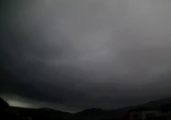 This is how the stormy scene looks in Forna.