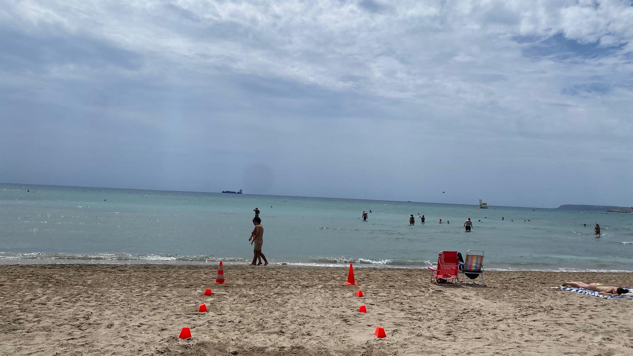 Acceso a la playa accesible.