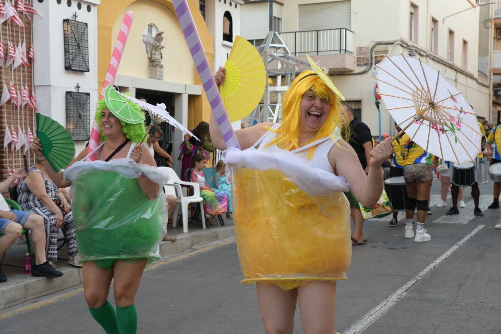 La fiesta sigue en San Gabriel: desfiles centenarios por el barrio