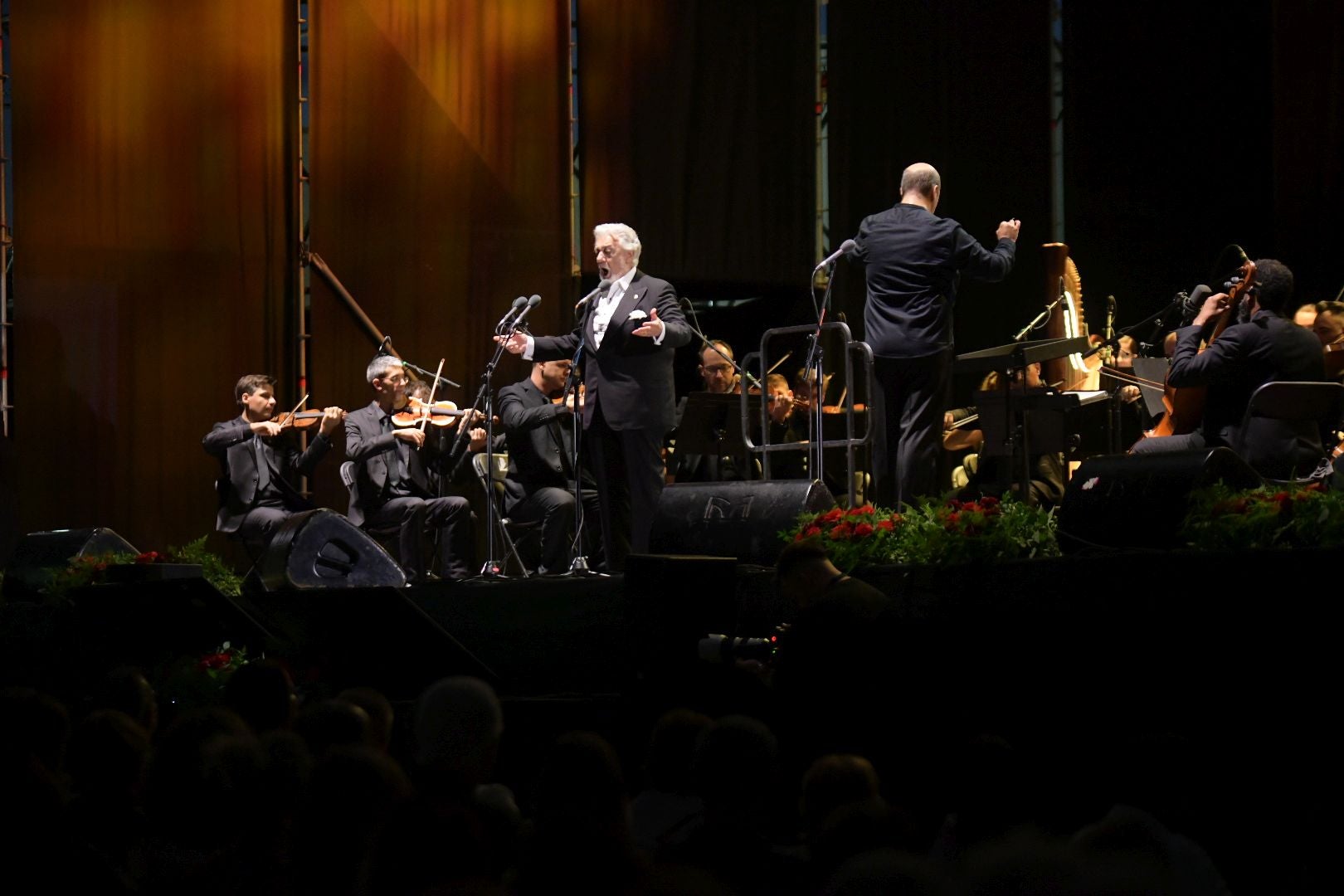 Plácido Domingo da el do de pecho en Alicante