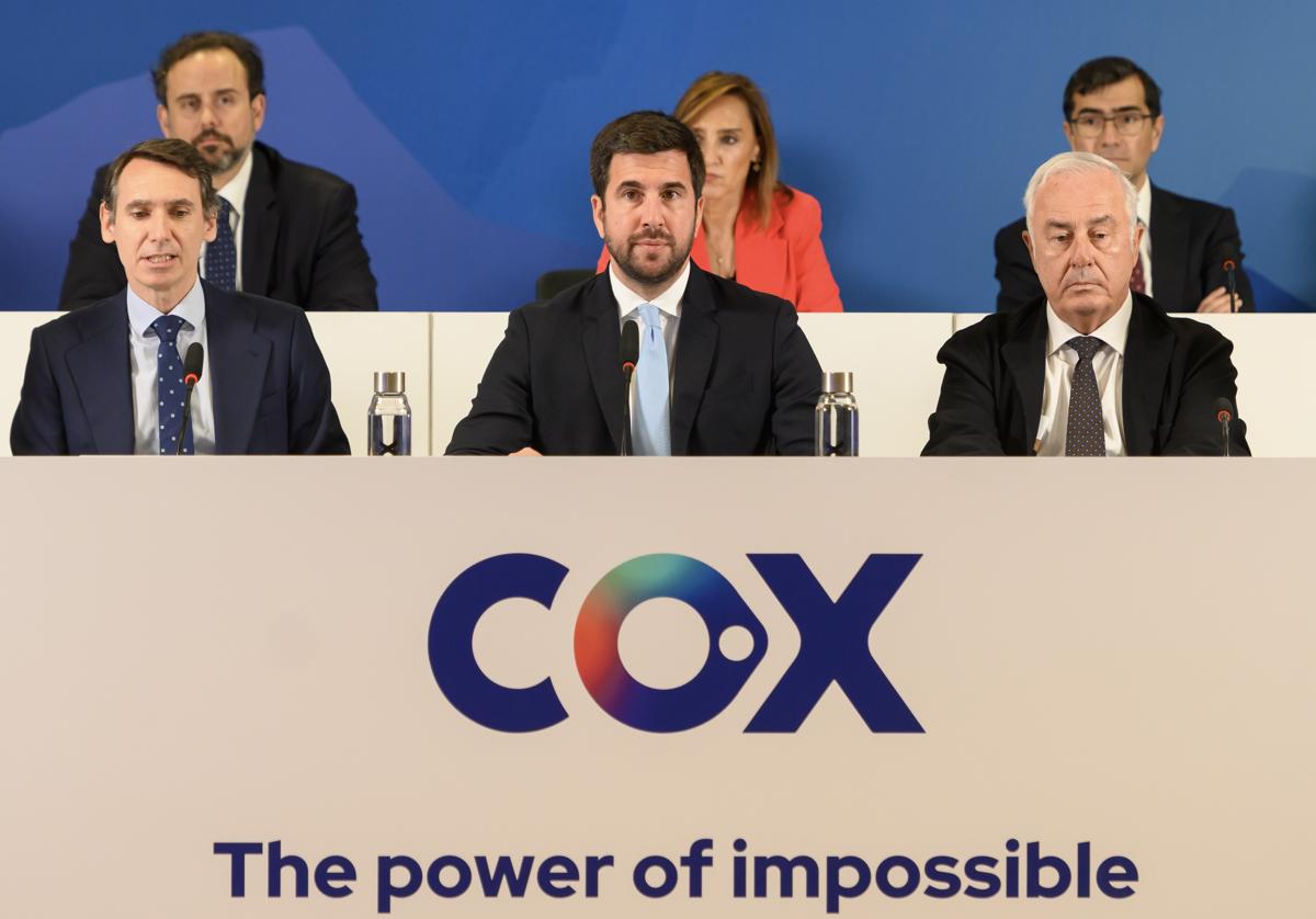 El fundador y prexidente de Grupo Cox Energy, en la junta de accionistas de este año.