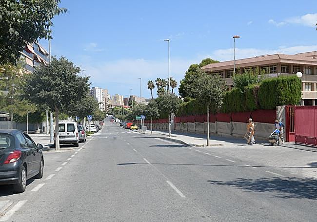 Avenida Isla de Corfú.