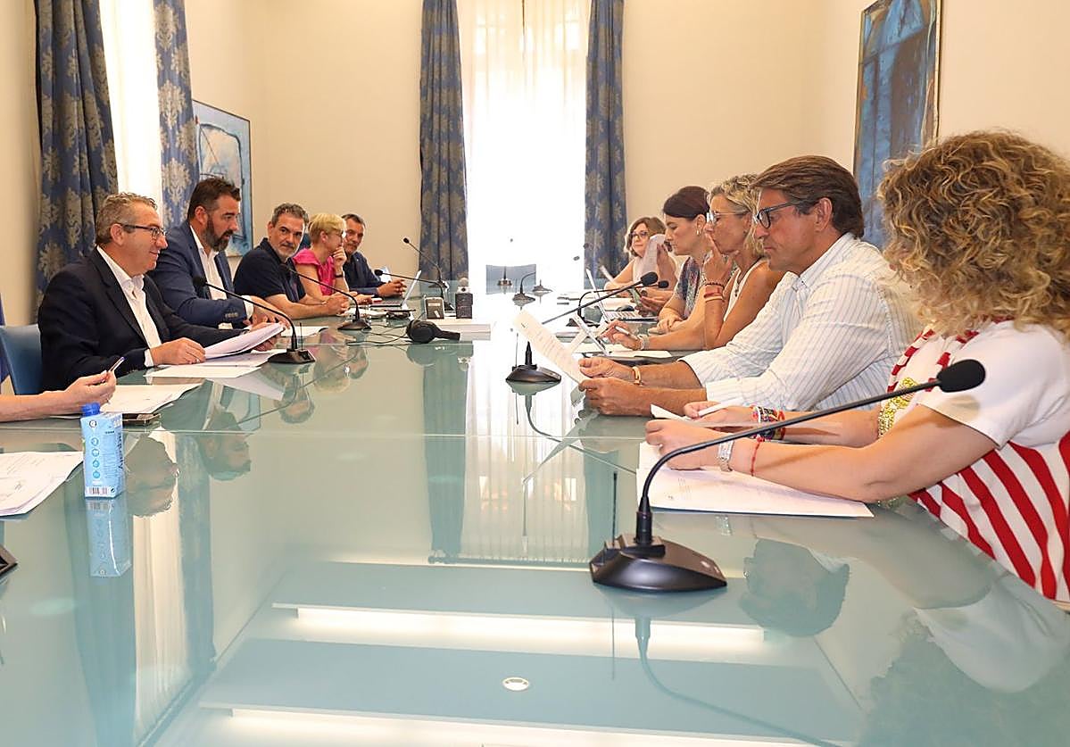 Reunión del Consejo Rector del Patronato Costa Blanca.