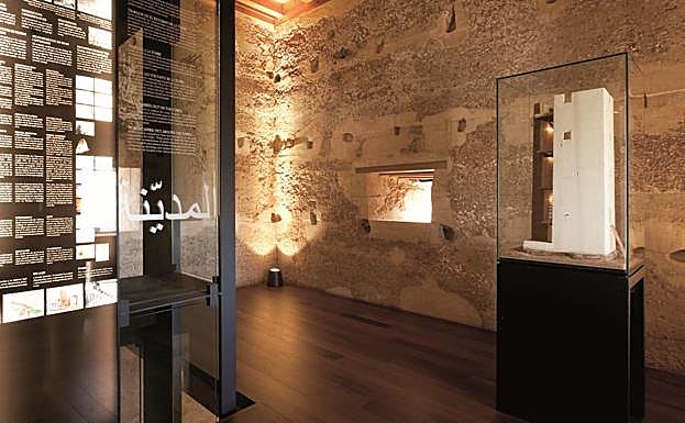 Interior de la Torre de Almudaina.