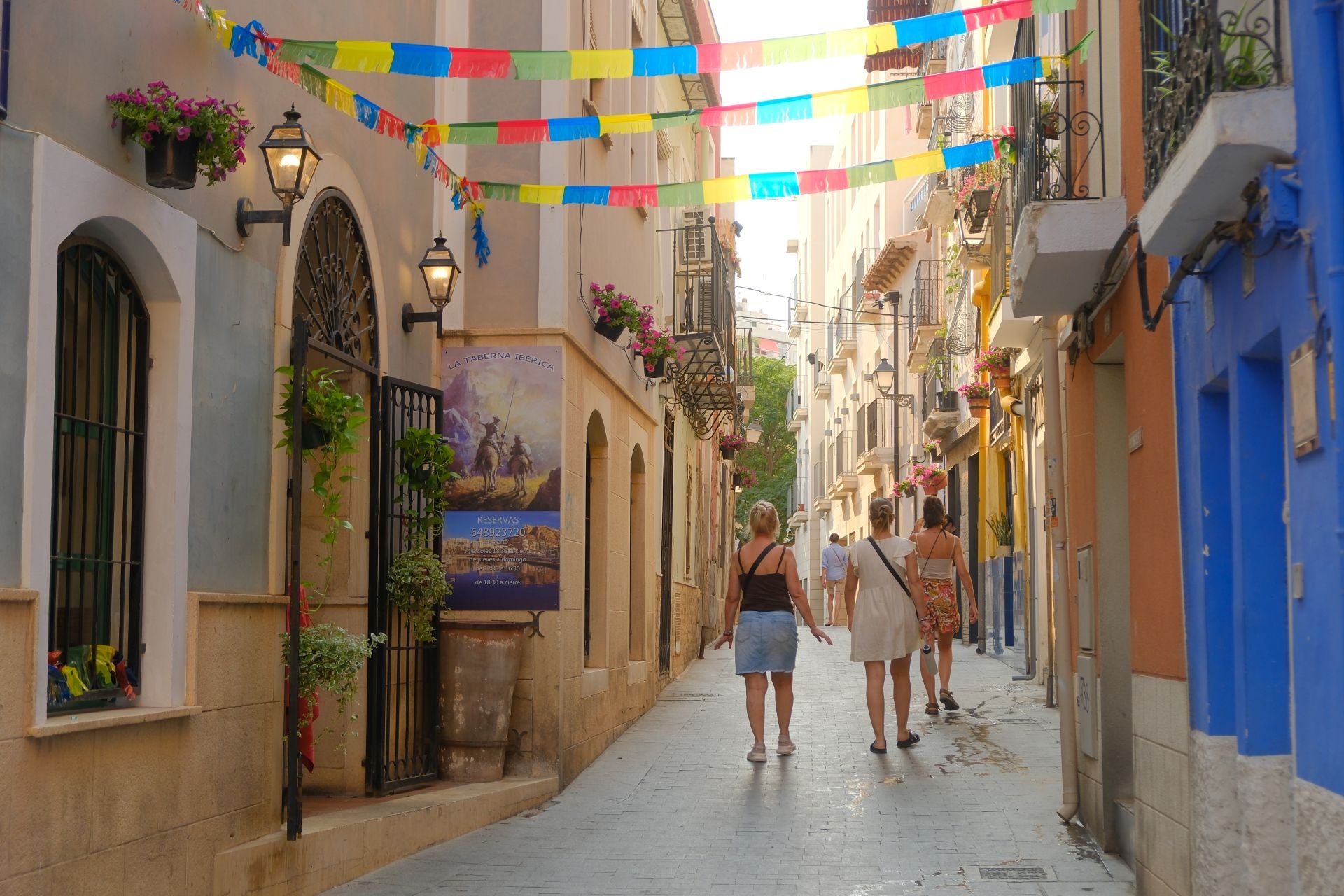 San Roque celebra sus fiestas en honor al copatrón de Alicante