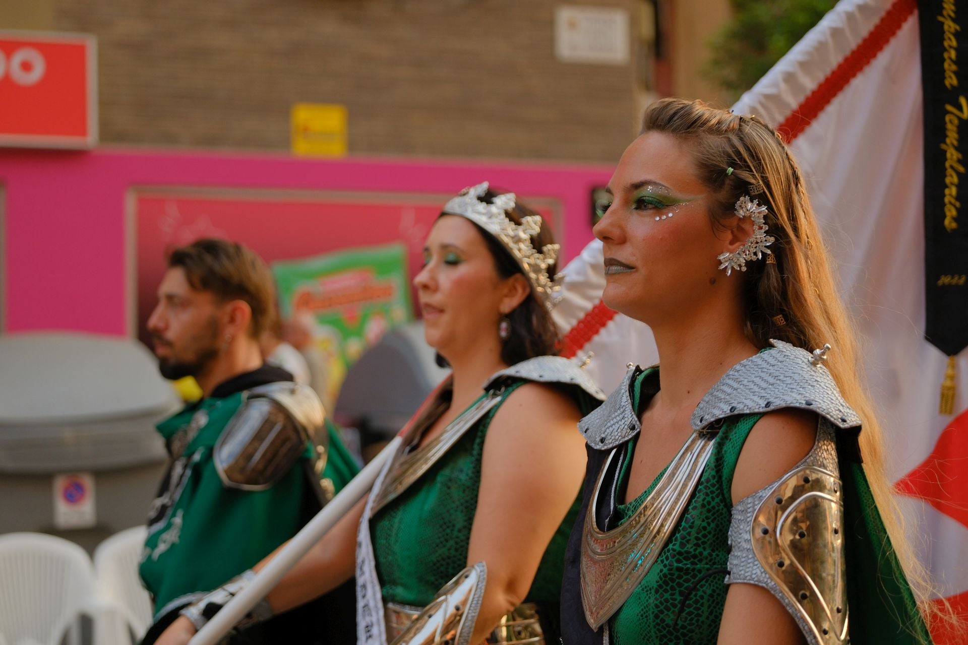 La Entrada Mora de Altozano llena de color el barrio
