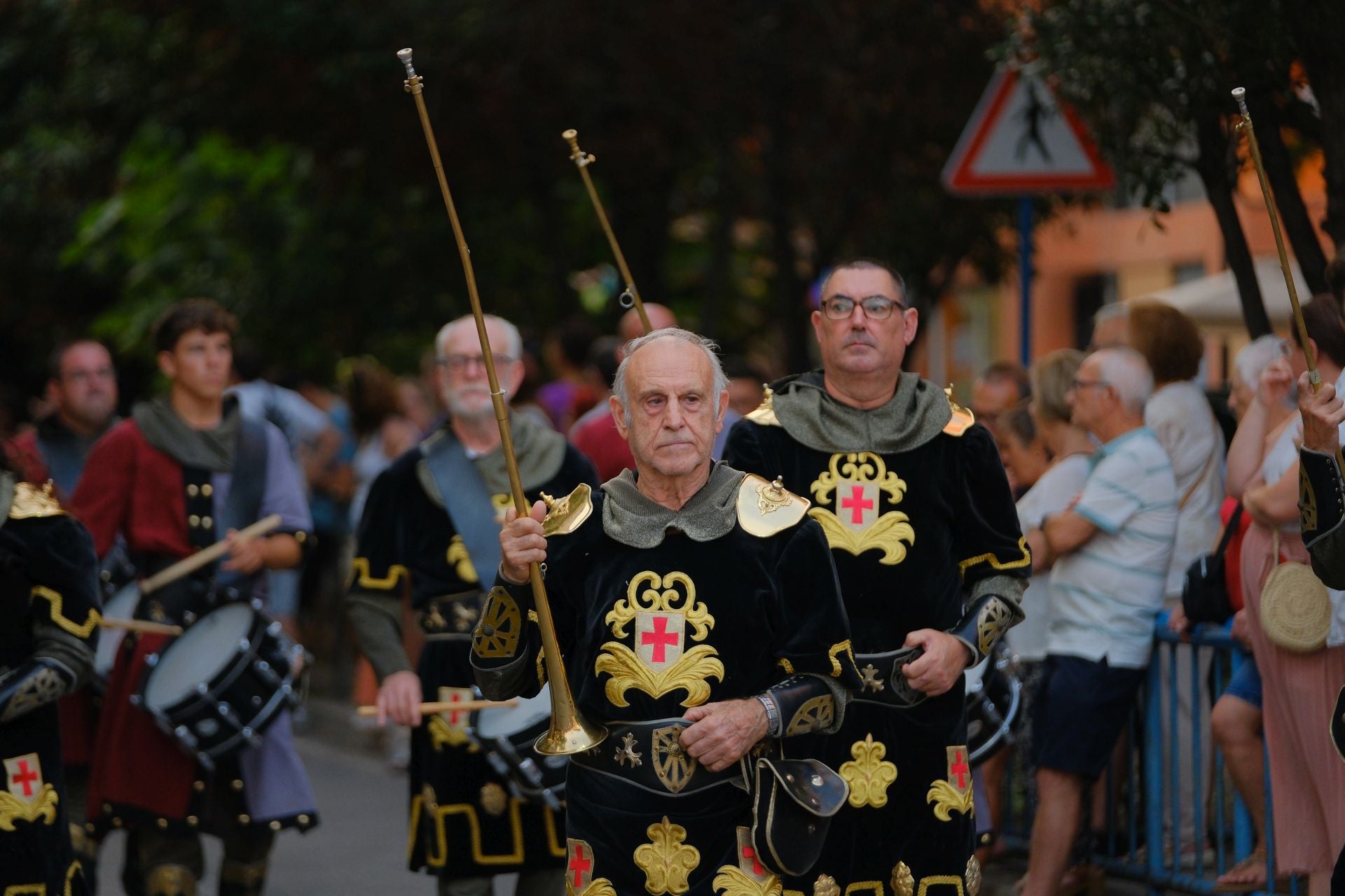 Espectacular Entrada Cristiana en las fiestas de Altozano