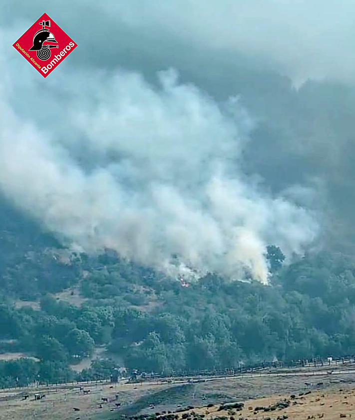 Imagen secundaria 2 - Acutaciones de los bomberos de Alicante. 